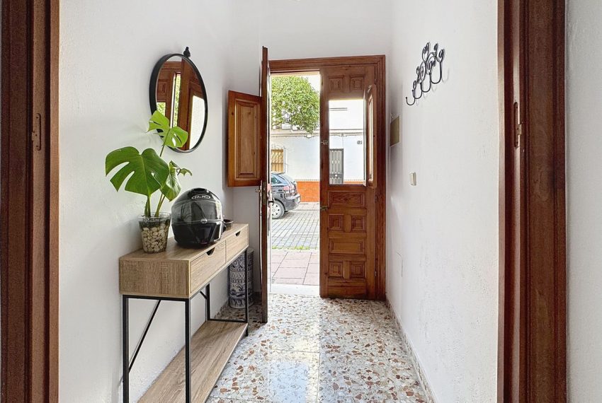 R4841119-Villa-For-Sale-Estepona-Semi-Detached-5-Beds-271-Built-15