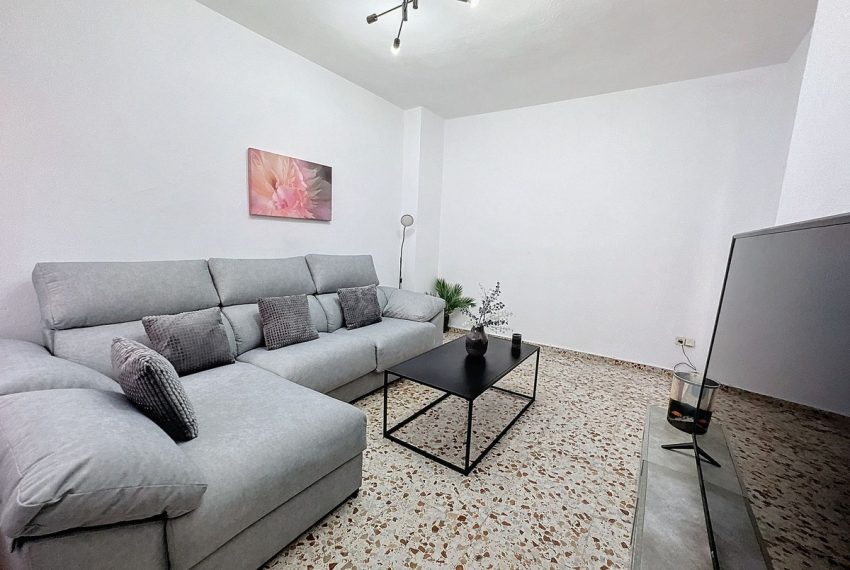 R4841119-Villa-For-Sale-Estepona-Semi-Detached-5-Beds-271-Built-6