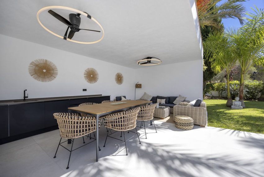 R4848973-Villa-For-Sale-El-Paraiso-Detached-5-Beds-235-Built-11