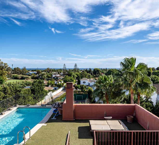R4856005-Image 1-Penthouse Duplex - 5 Beds - 345 Built