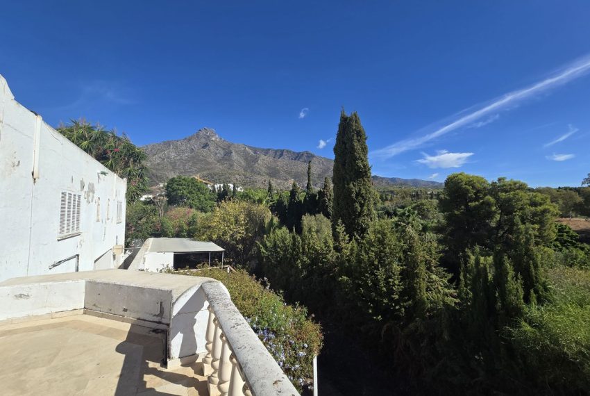 R4856941-Villa-For-Sale-Marbella-Detached-6-Beds-450-Built-10