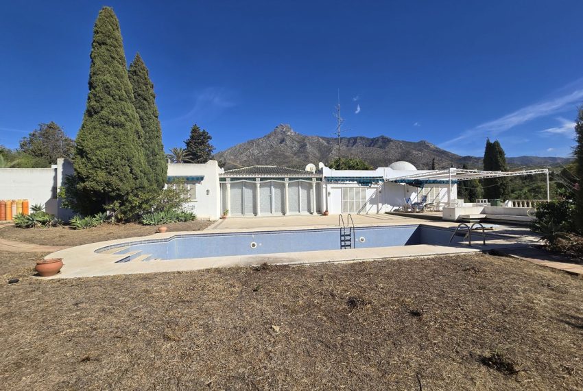 R4856941-Villa-For-Sale-Marbella-Detached-6-Beds-450-Built-12