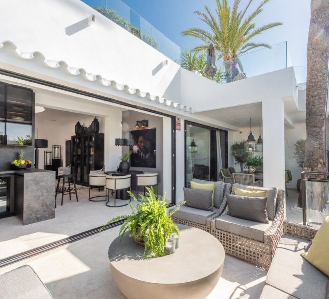 R4870900-Image 1-Terraced - 3 Beds - 123 Built