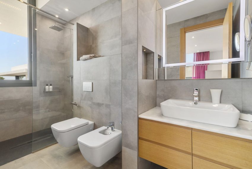 R4880101-Villa-For-Sale-Costabella-Detached-6-Beds-560-Built-15