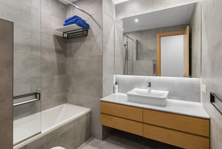 R4880101-Villa-For-Sale-Costabella-Detached-6-Beds-560-Built-9