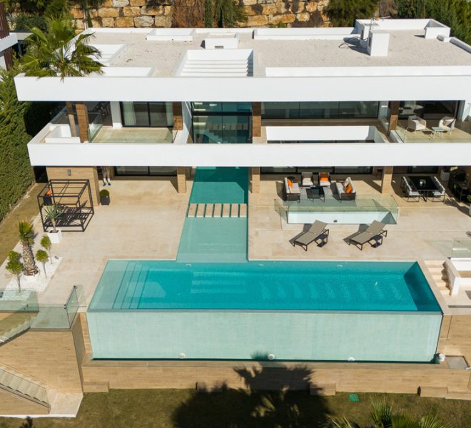 R4882597-Image 1-Detached - 5 Beds - 625 Built