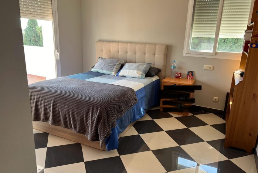 R4883866-Villa-For-Sale-Marbella-Detached-5-Beds-430-Built-9