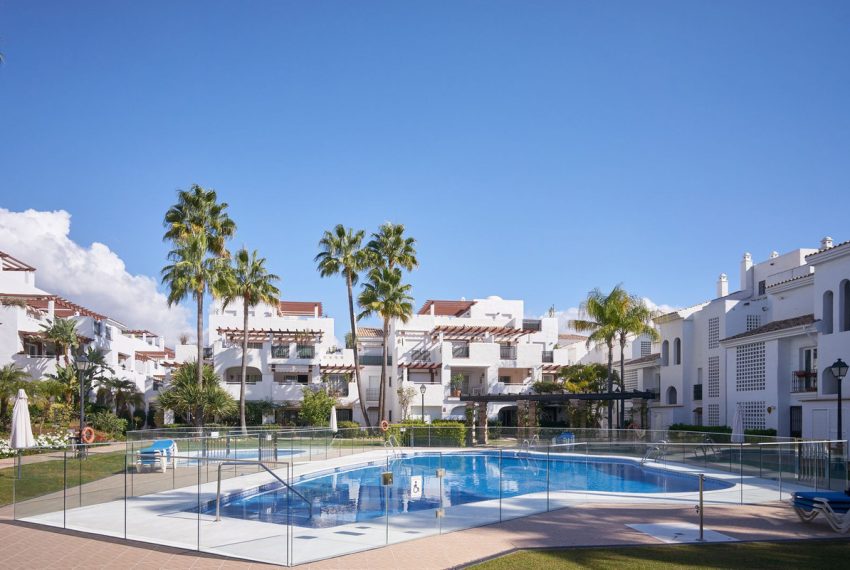 R4884529-Apartment-For-Sale-San-Pedro-de-Alcantara-Ground-Floor-3-Beds-101-Built-4
