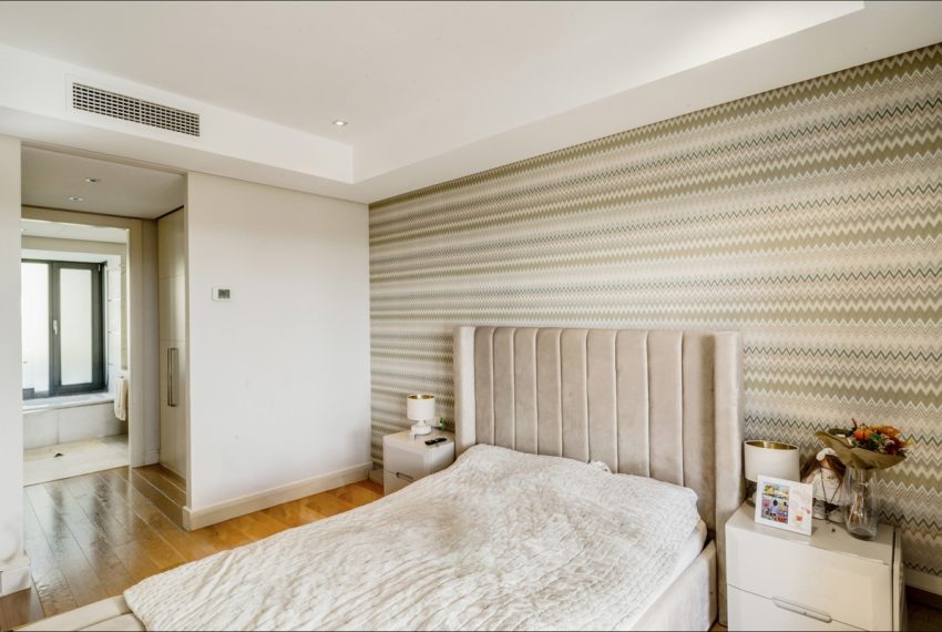 R4885501-Villa-For-Sale-The-Golden-Mile-Detached-5-Beds-573-Built-11