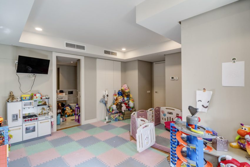 R4885501-Villa-For-Sale-The-Golden-Mile-Detached-5-Beds-573-Built-13