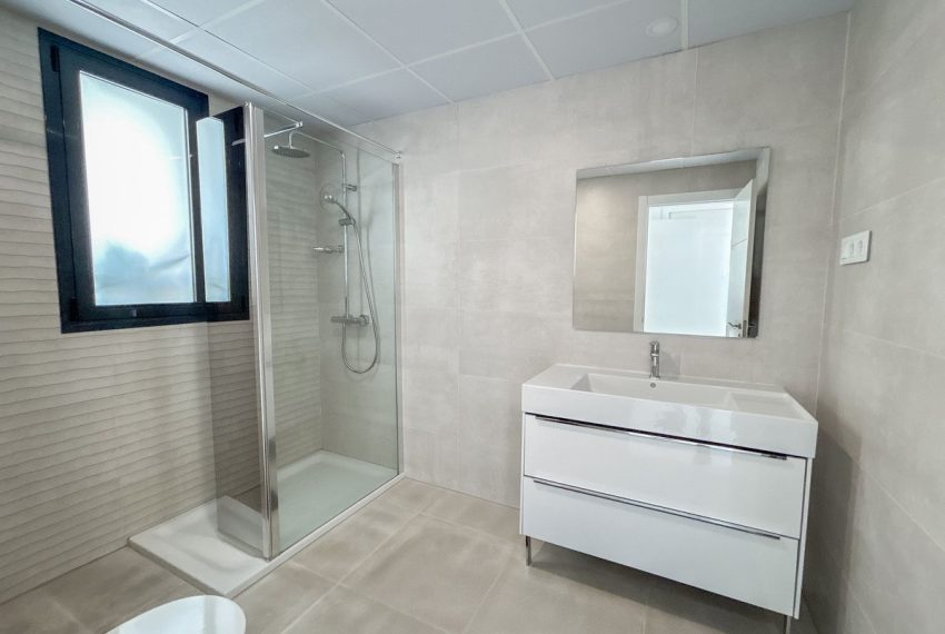 R4886854-Apartment-For-Sale-Marbella-Penthouse-Duplex-4-Beds-139-Built-18