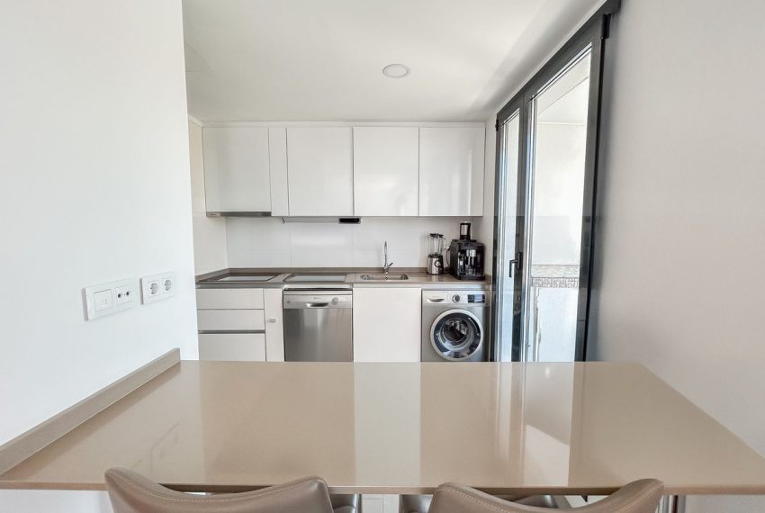 R4886854-Apartment-For-Sale-Marbella-Penthouse-Duplex-4-Beds-139-Built-4