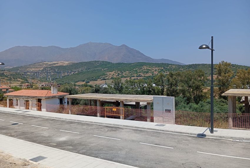 R4886869-Villa-For-Sale-Estepona-Detached-4-Beds-190-Built