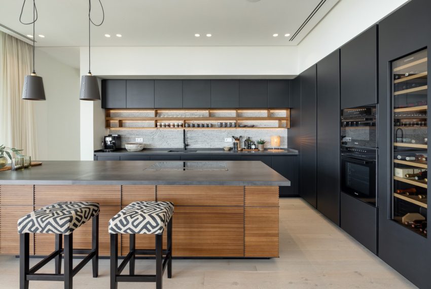 R4888126-Villa-For-Sale-La-Quinta-Detached-6-Beds-630-Built-9