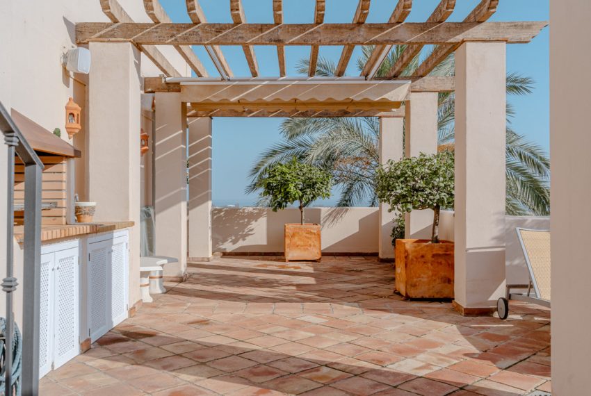 R4889077-Apartment-For-Sale-Estepona-Penthouse-3-Beds-134-Built