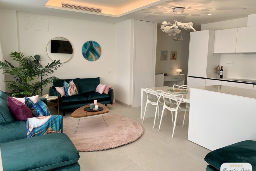 R4893388-Apartment-For-Sale-Estepona-Penthouse-1-Beds-72-Built-11