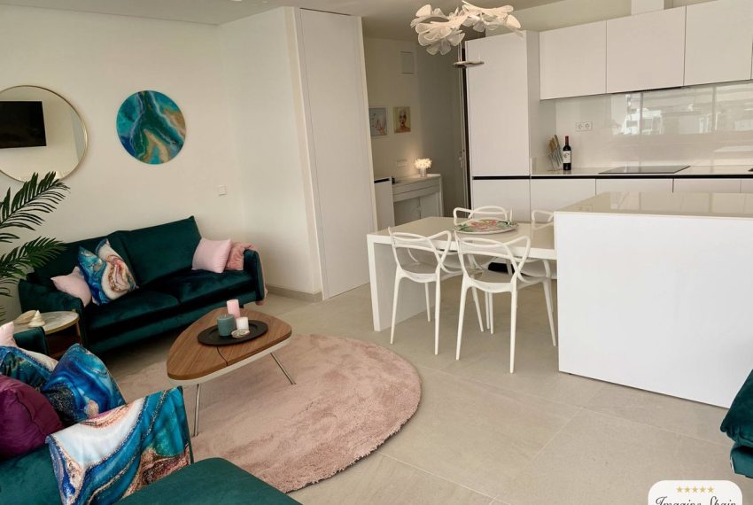 R4893388-Apartment-For-Sale-Estepona-Penthouse-1-Beds-72-Built-12