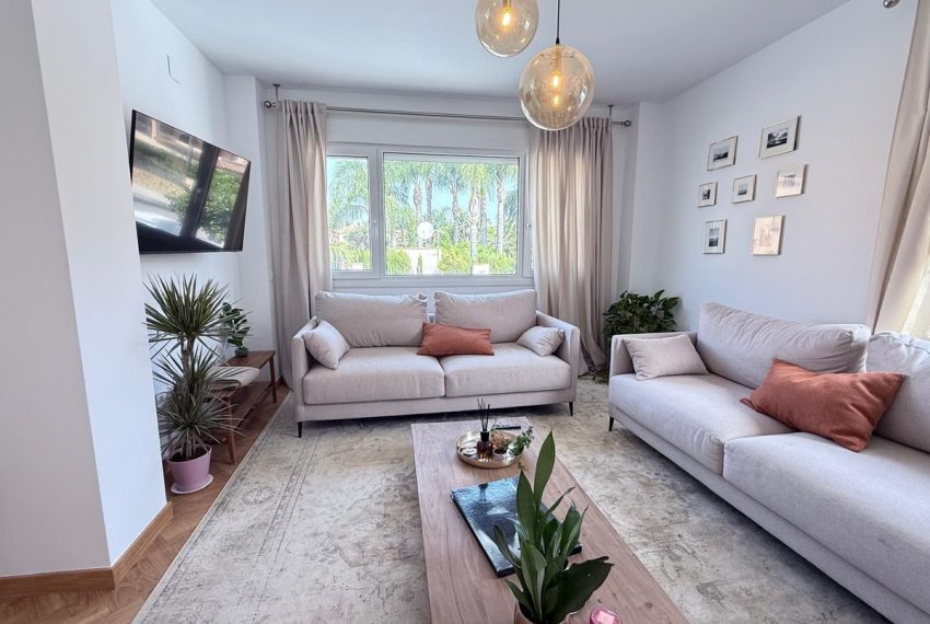 R4896514-Villa-For-Sale-La-Cala-de-Mijas-Detached-5-Beds-358-Built-5
