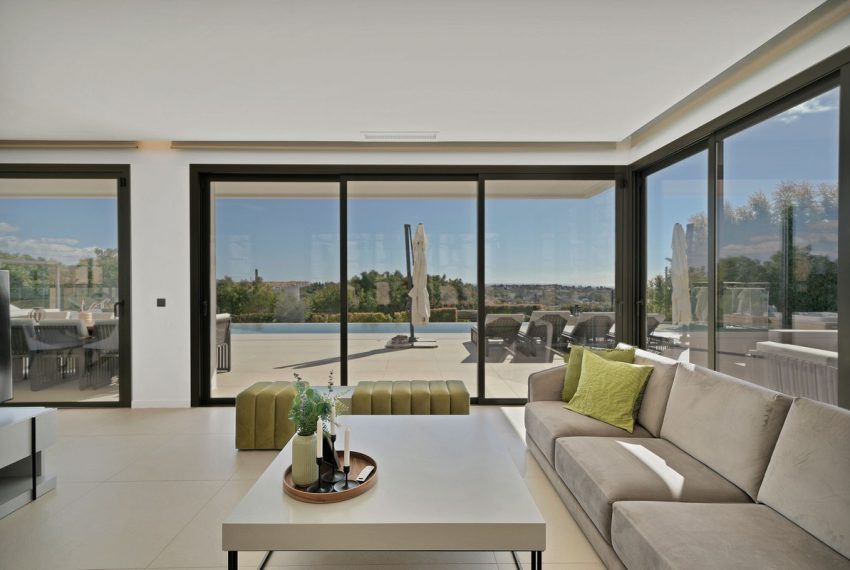 R4897822-Villa-For-Sale-Benahavis-Detached-4-Beds-780-Built-13