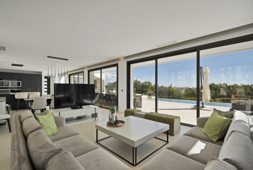 R4897822-Villa-For-Sale-Benahavis-Detached-4-Beds-780-Built-14