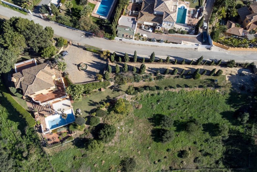 R4902142-Villa-For-Sale-Estepona-Finca-6-Beds-362-Built-8