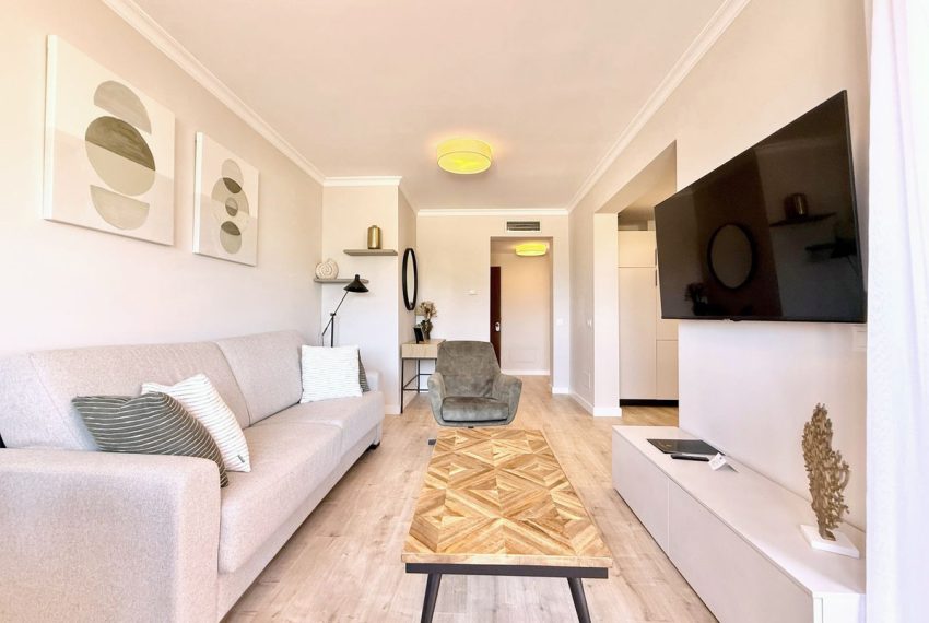 R4902145-Apartment-For-Sale-Benahavis-Penthouse-1-Beds-70-Built-2