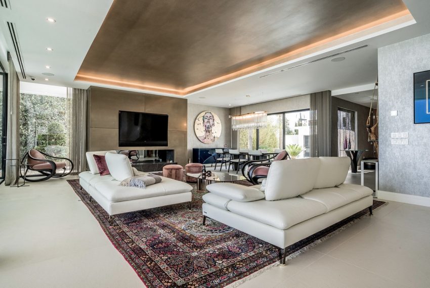 R4902823-Villa-For-Sale-The-Golden-Mile-Detached-5-Beds-868-Built-11