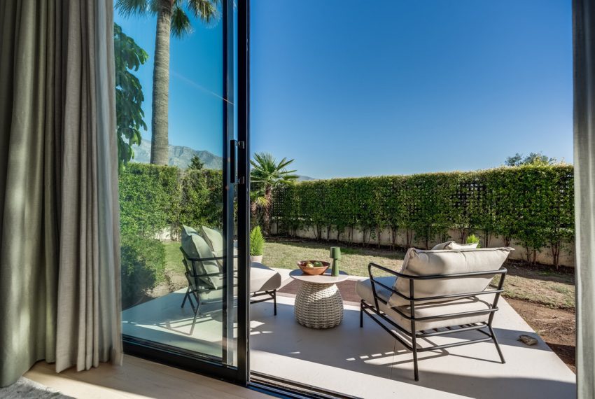 R4902823-Villa-For-Sale-The-Golden-Mile-Detached-5-Beds-868-Built-17