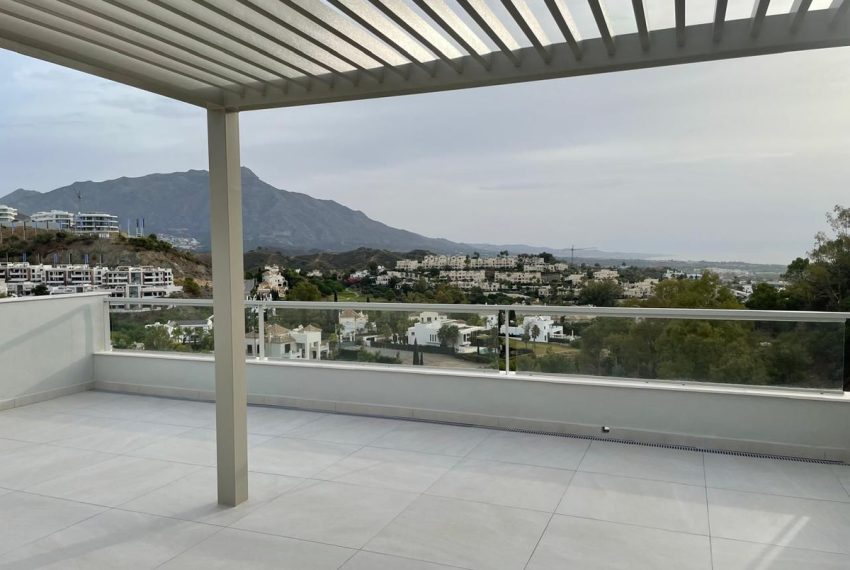 R4904974-Apartment-For-Sale-La-Quinta-Penthouse-3-Beds-101-Built-1