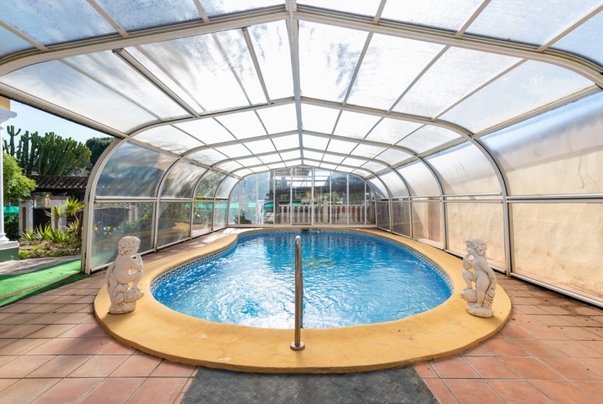 R4905580-Villa-For-Sale-Las-Chapas-Detached-4-Beds-237-Built-14