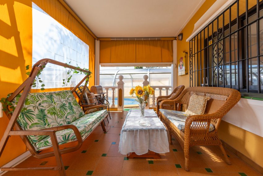 R4905580-Villa-For-Sale-Las-Chapas-Detached-4-Beds-237-Built-15