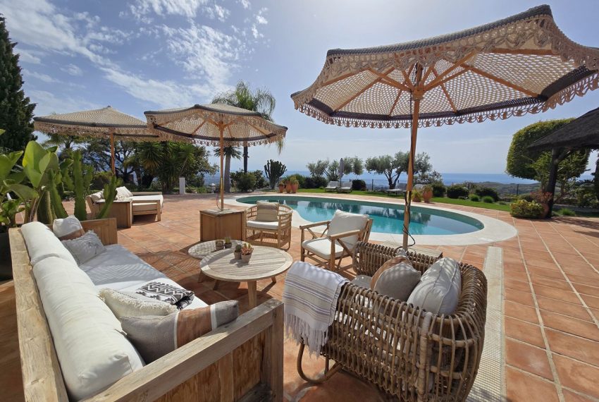 R4907899-Villa-For-Sale-La-Mairena-Detached-5-Beds-336-Built-1