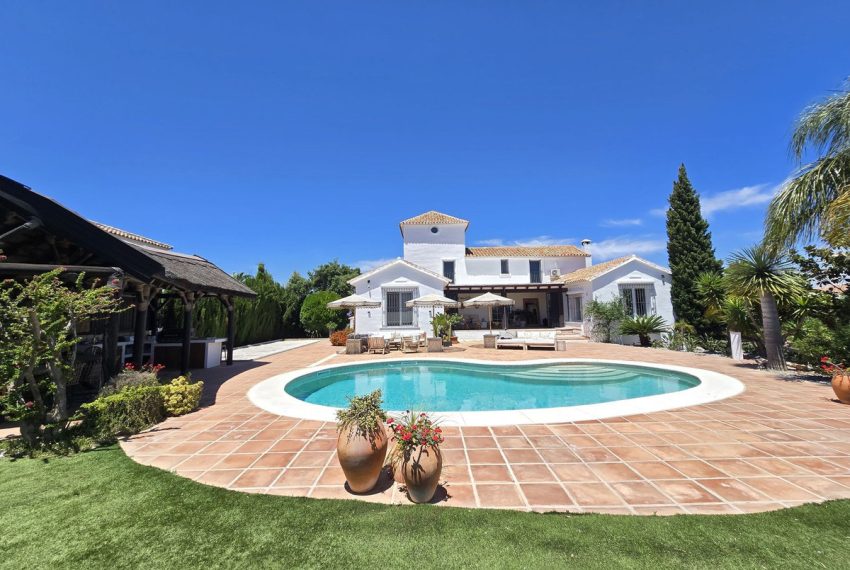 R4907899-Villa-For-Sale-La-Mairena-Detached-5-Beds-336-Built
