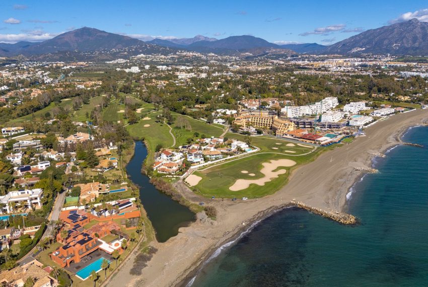 R4909318-Villa-For-Sale-Guadalmina-Baja-Detached-4-Beds-200-Built-13