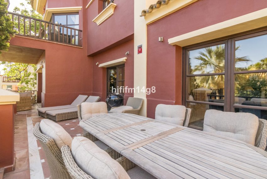 R4918387-Villa-For-Sale-The-Golden-Mile-Detached-6-Beds-686-Built-4