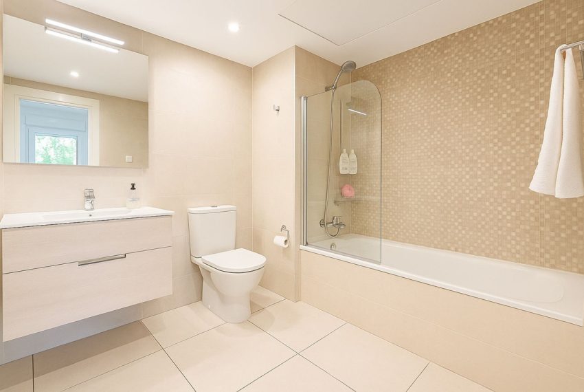 R4919725-Apartment-For-Sale-Nueva-Andalucia-Middle-Floor-3-Beds-112-Built-4