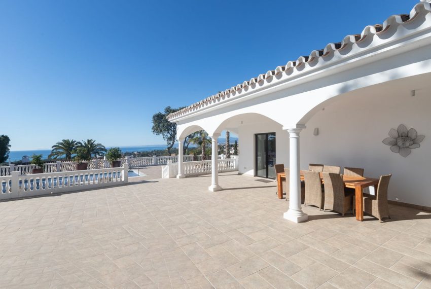 R4930954-Villa-For-Sale-Elviria-Detached-3-Beds-384-Built-17