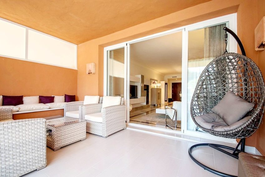 R4932208-Apartment-For-Sale-Nueva-Andalucia-Ground-Floor-2-Beds-120-Built-1