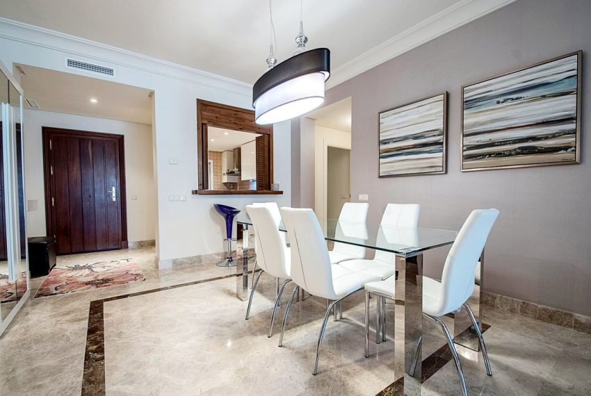 R4932208-Apartment-For-Sale-Nueva-Andalucia-Ground-Floor-2-Beds-120-Built-5