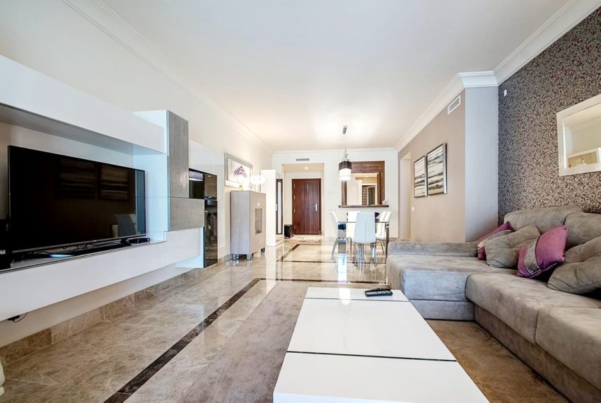 R4932208-Apartment-For-Sale-Nueva-Andalucia-Ground-Floor-2-Beds-120-Built-6