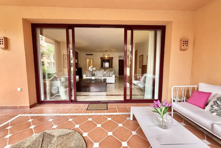 R4933408-Apartment-For-Sale-San-Pedro-de-Alcantara-Ground-Floor-3-Beds-160-Built-10