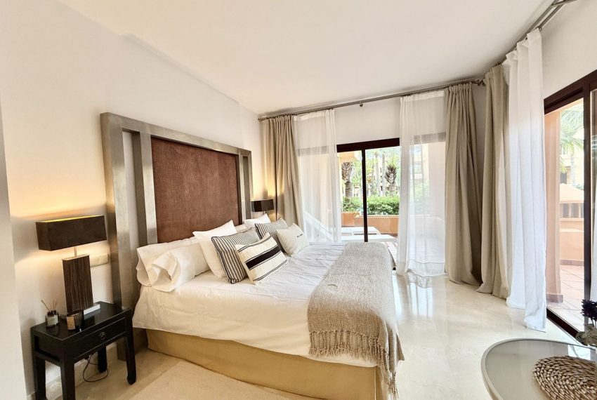R4933408-Apartment-For-Sale-San-Pedro-de-Alcantara-Ground-Floor-3-Beds-160-Built-13
