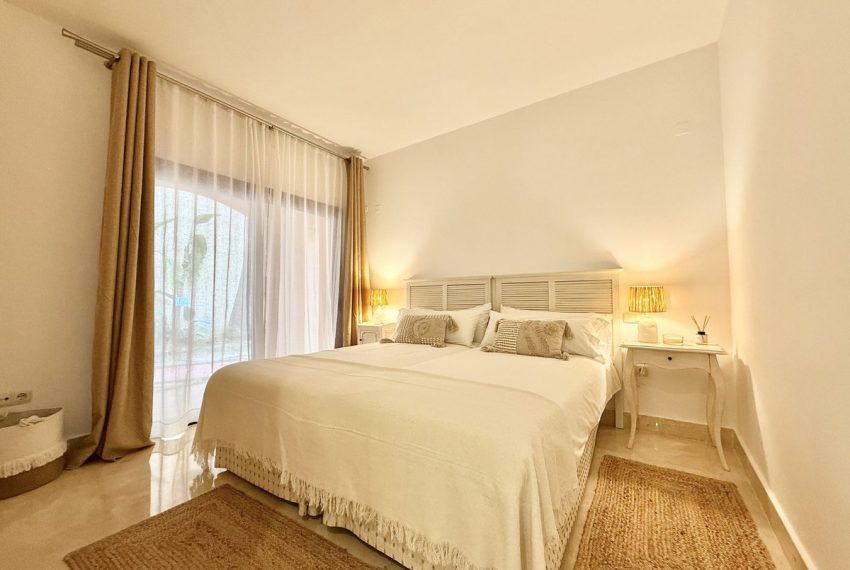 R4933408-Apartment-For-Sale-San-Pedro-de-Alcantara-Ground-Floor-3-Beds-160-Built-15