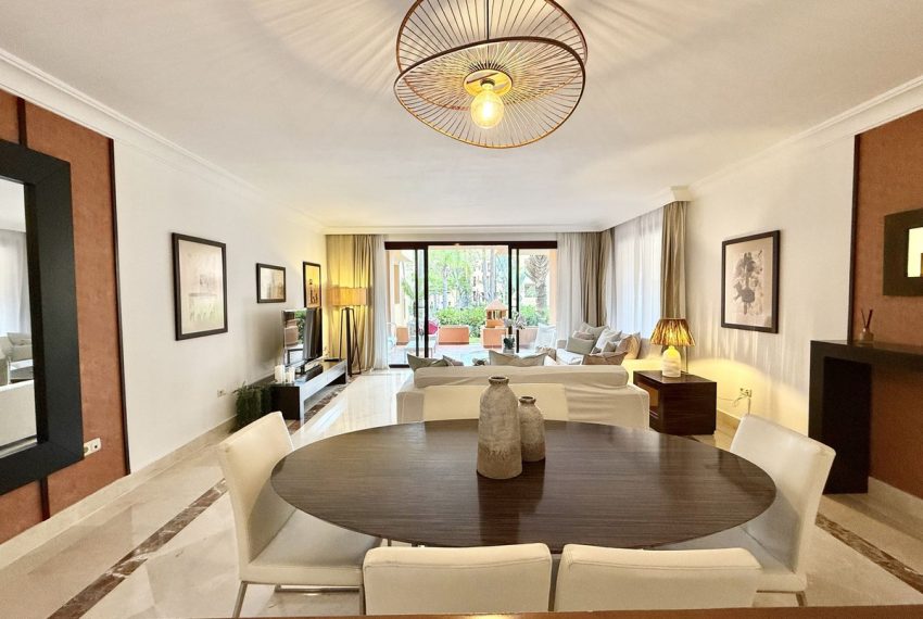 R4933408-Apartment-For-Sale-San-Pedro-de-Alcantara-Ground-Floor-3-Beds-160-Built-7