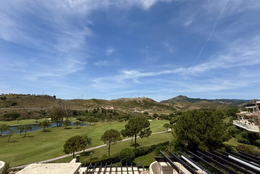 R4936195-Apartment-For-Sale-Benahavis-Penthouse-Duplex-3-Beds-194-Built-1