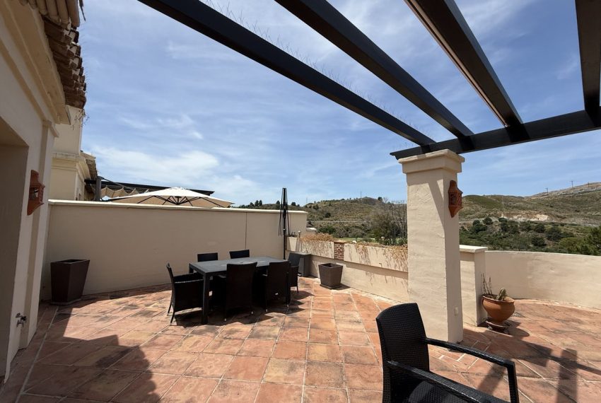 R4936195-Apartment-For-Sale-Benahavis-Penthouse-Duplex-3-Beds-194-Built-2