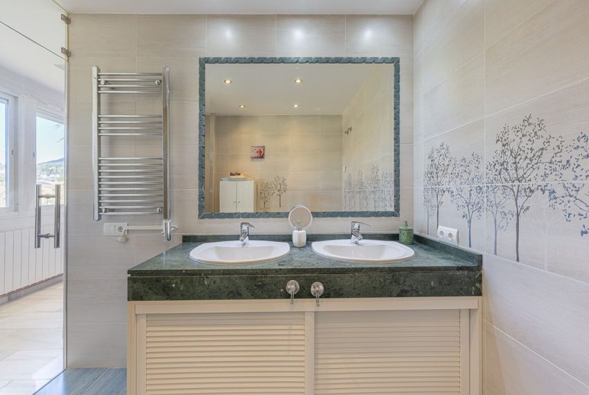 R4942186-Townhouse-For-Sale-Marbella-Semi-Detached-3-Beds-204-Built-14