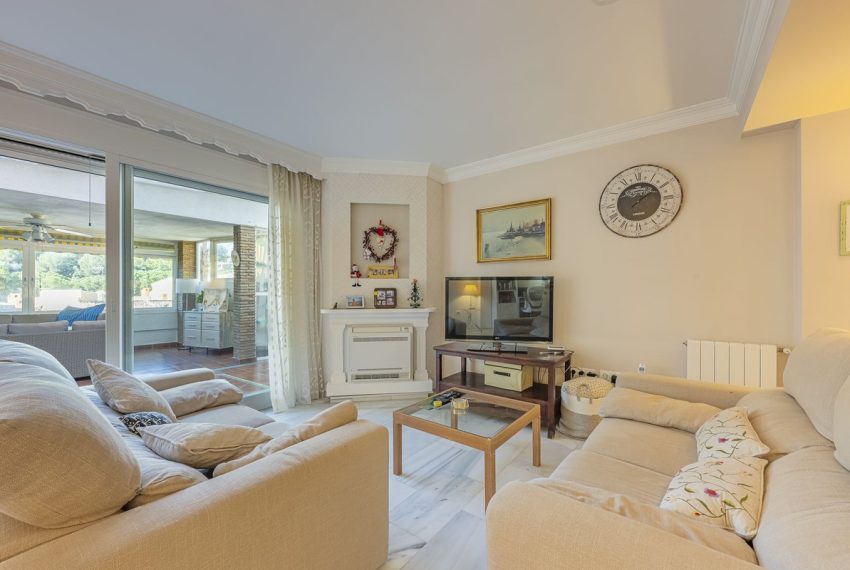 R4942186-Townhouse-For-Sale-Marbella-Semi-Detached-3-Beds-204-Built-6