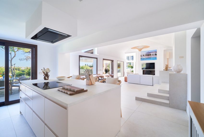 R4942885-Villa-For-Sale-San-Pedro-de-Alcantara-Detached-6-Beds-449-Built-16