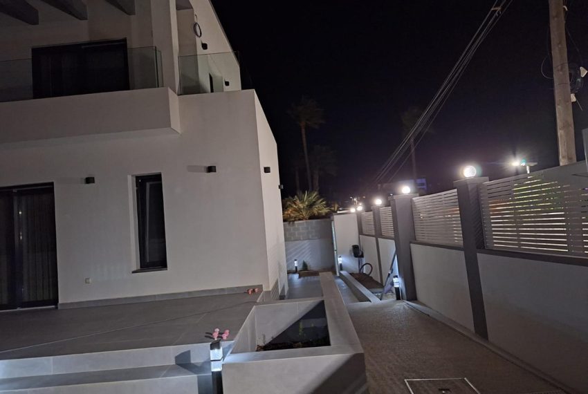R4943878-Villa-For-Sale-Estepona-Detached-4-Beds-347-Built-13